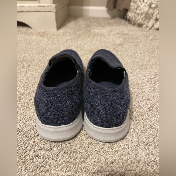 Tommy Bahama Relaxology Acklins Shoes - Picture 4 of 7